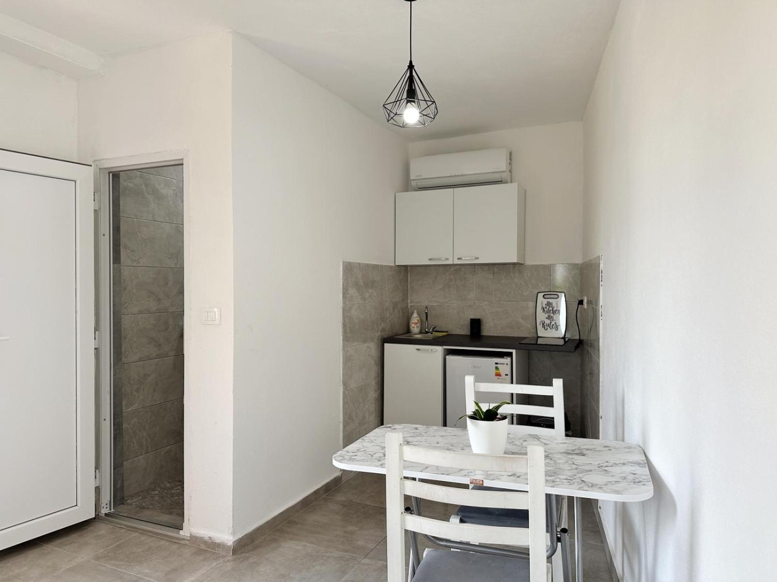 Jasmin Apartmani بار المظهر الخارجي الصورة